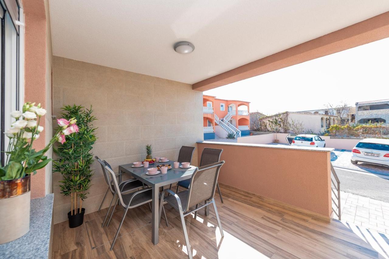 Luxury Apartments - La Vir 5& 6 Экстерьер фото