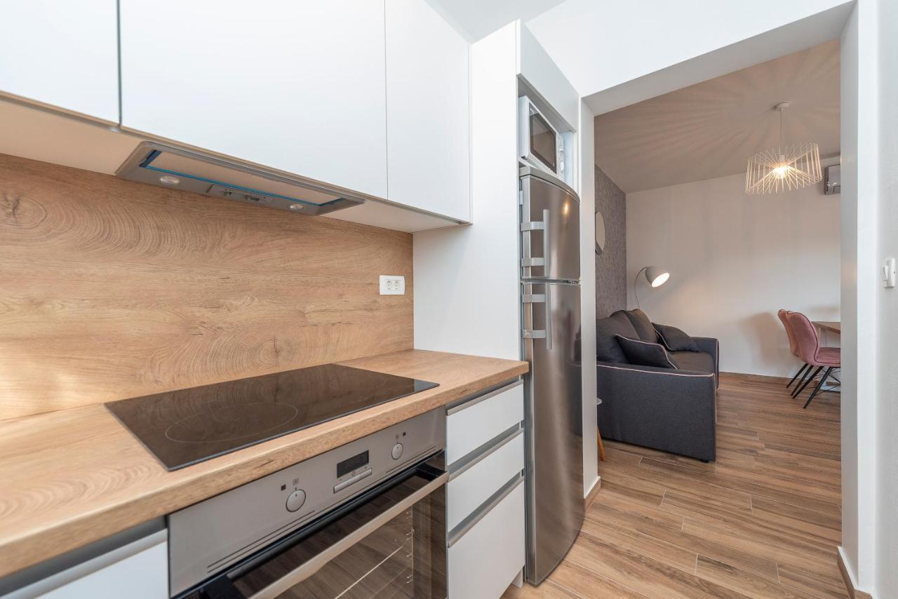 Luxury Apartments - La Vir 5& 6 Экстерьер фото